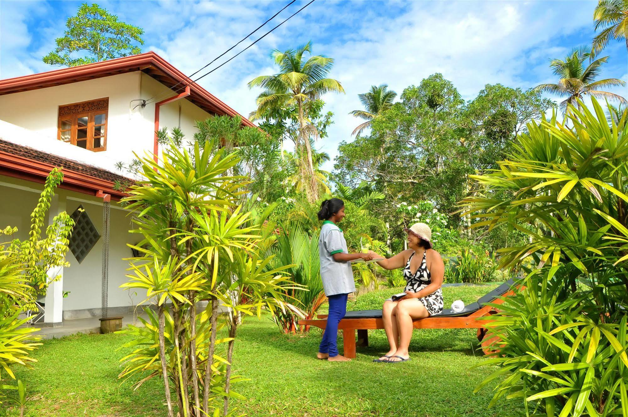 Sakura Villa Bentota Exterior photo
