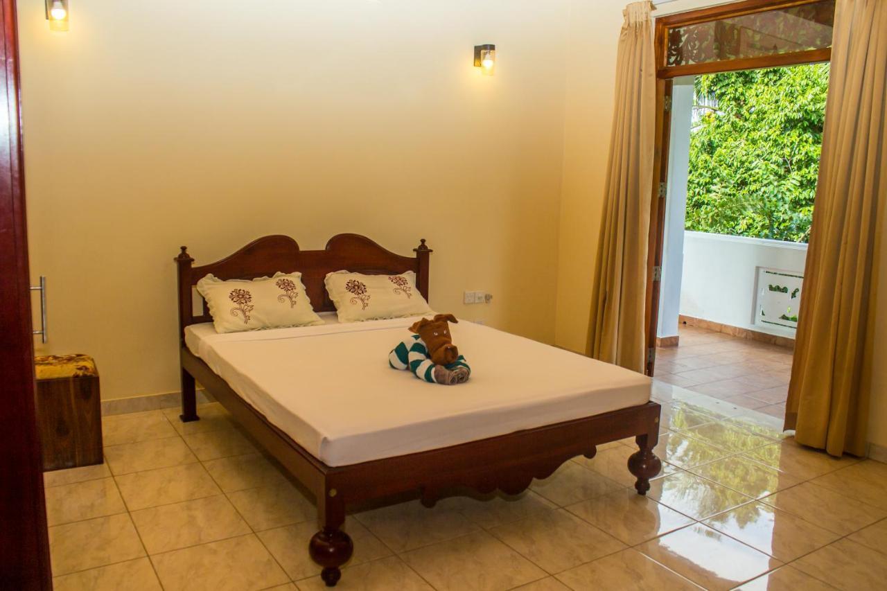 Sakura Villa Bentota Room photo
